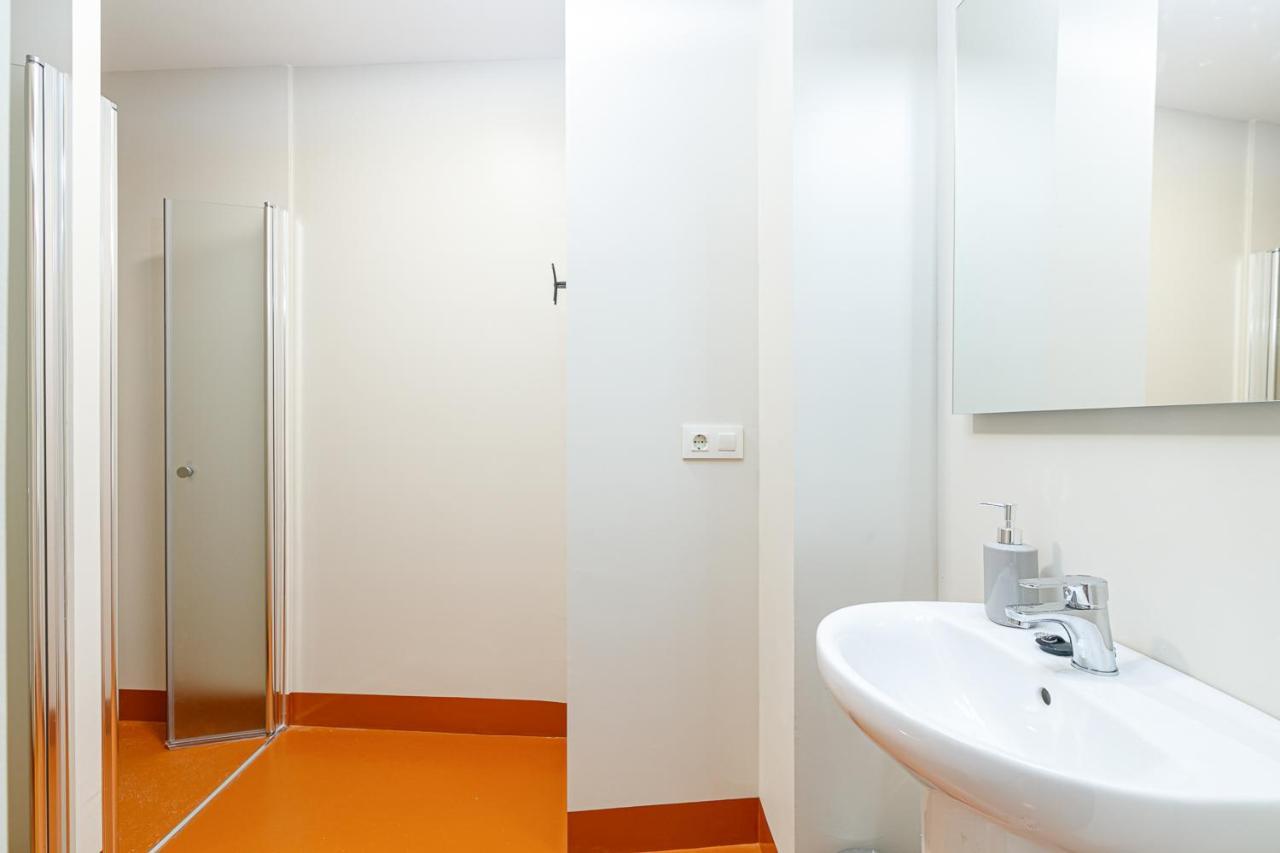 Turoqua Hostel Pontevedra Exteriör bild